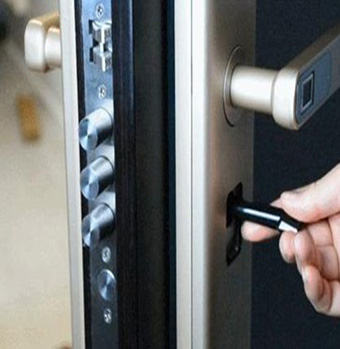 中方开锁 中方开锁公司开修指纹锁